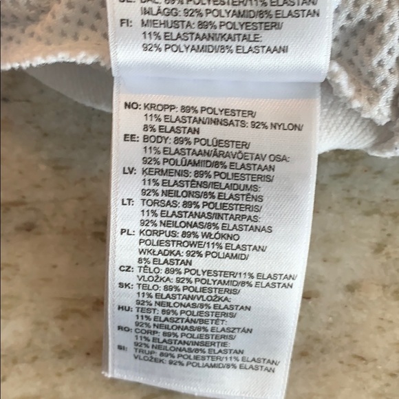 Salomon Zip Up Jacket ‼️must bundle no discount‼️ - Picture 4 of 4